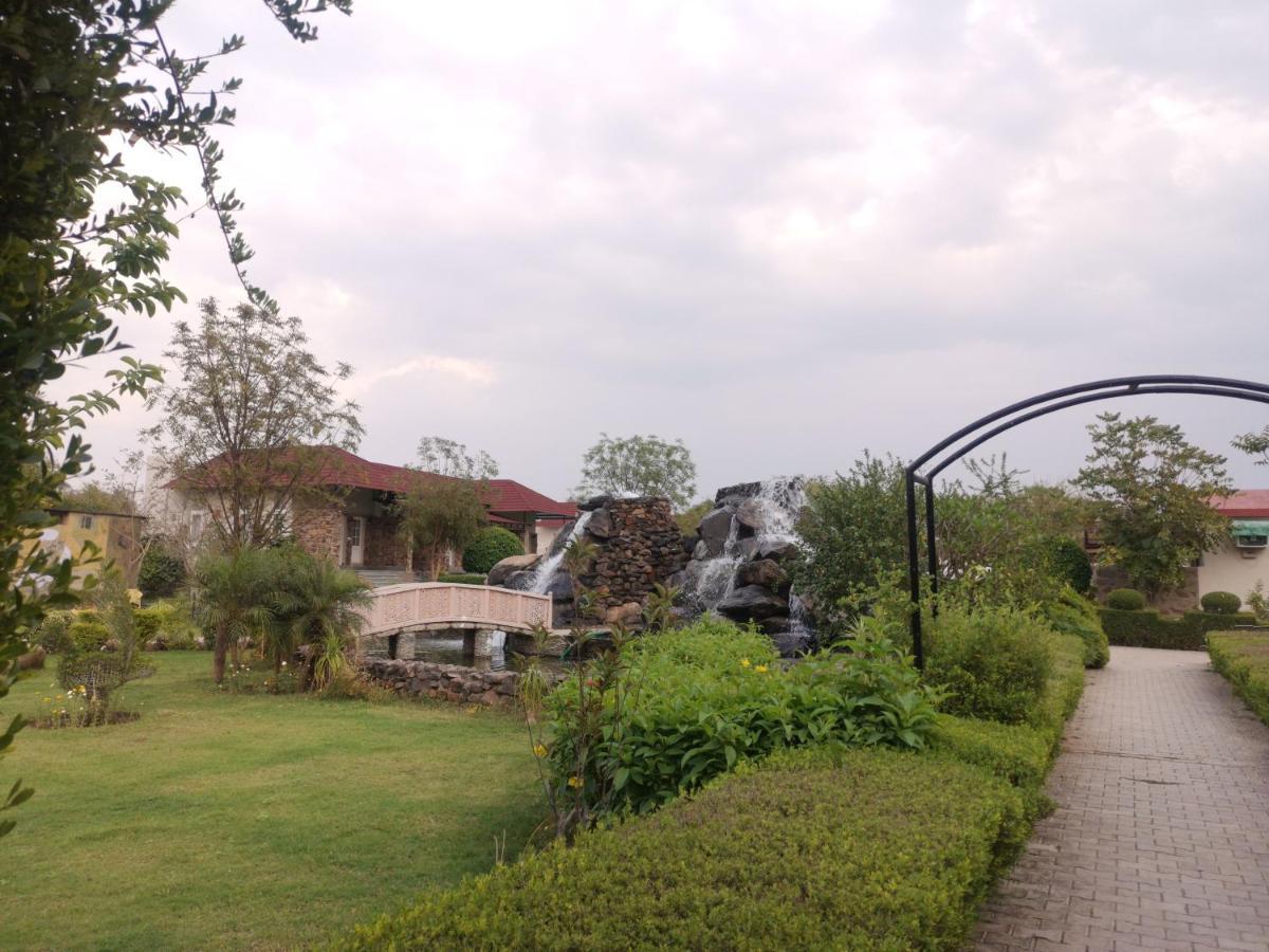 Astroport Sariska Treetop By Eight Continents Tehla Exteriér fotografie